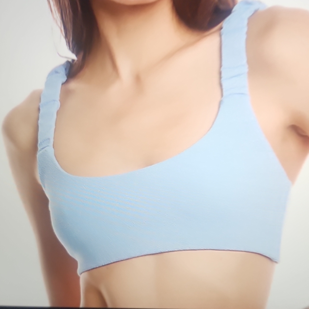 BEACH RIOT Effie Bikini Top Size XL $98
